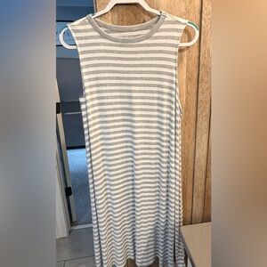 Time and Tru XL Gray & White Striped Sleeveless Dress coverup so soft!!